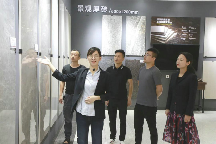 仿古磚加盟,仿古磚招商,仿古磚十大品牌,金達雅瓷磚,噴墨磚